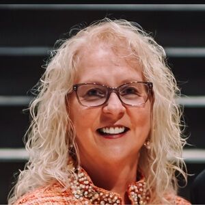 Meet your Posher, Denise